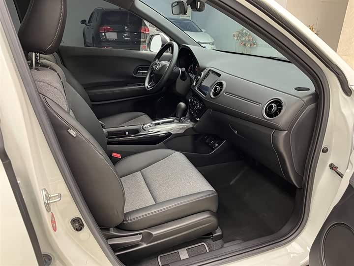 Фото 13 - Honda XR-V