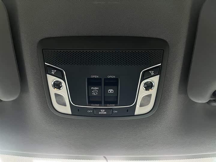 Фото 8 - Honda XR-V