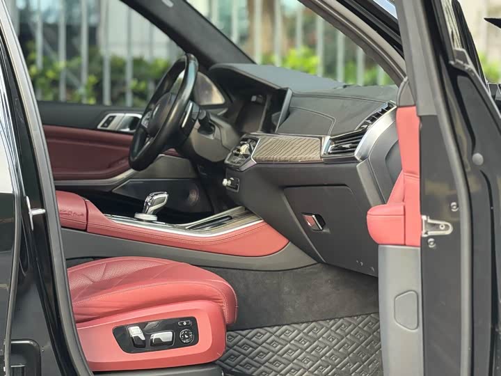 Фото 11 - BMW X5