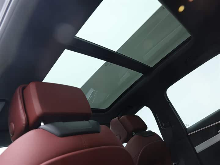 Фото 14 - Audi A4L