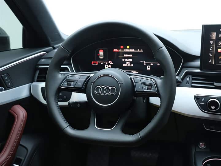 Фото 16 - Audi A4L