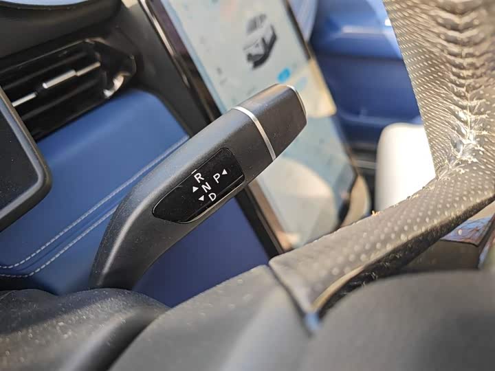 Фото 14 - XPeng G3