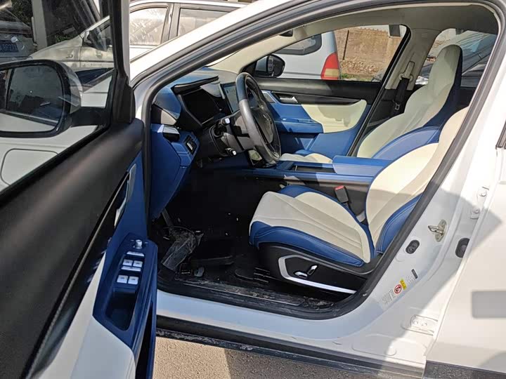 Фото 16 - XPeng G3