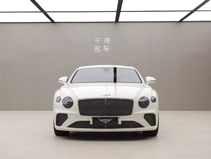 Фото 2 - Bentley Continental GT