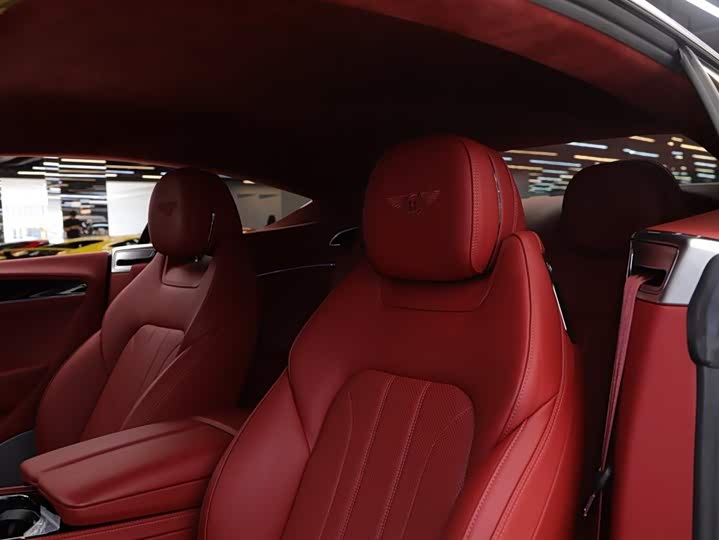 Фото 6 - Bentley Continental GT