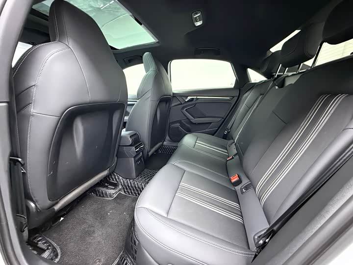 Фото 8 - Audi A3