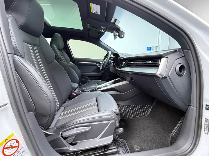 Фото 9 - Audi A3