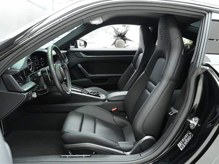 Фото 12 - Porsche 911