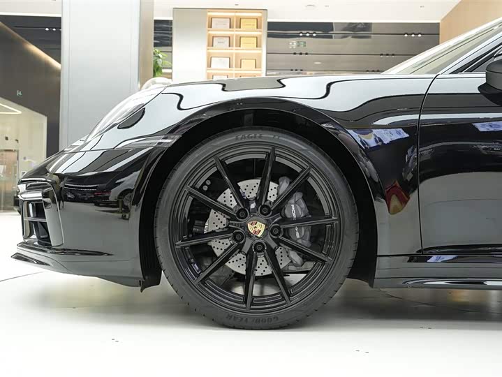 Фото 21 - Porsche 911