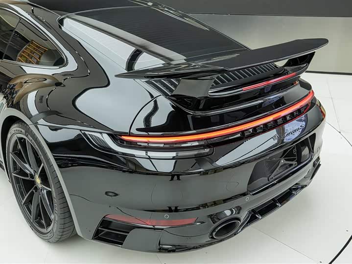 Фото 22 - Porsche 911