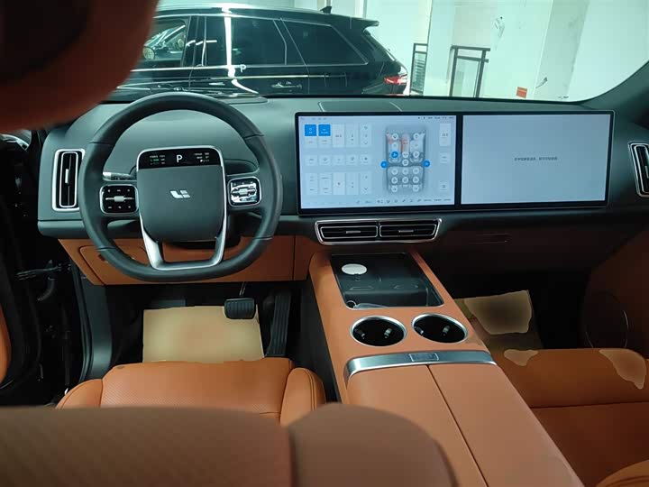 Фото 10 - LiXiang L7