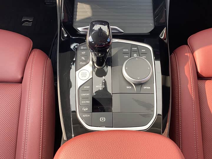 Фото 10 - BMW X3