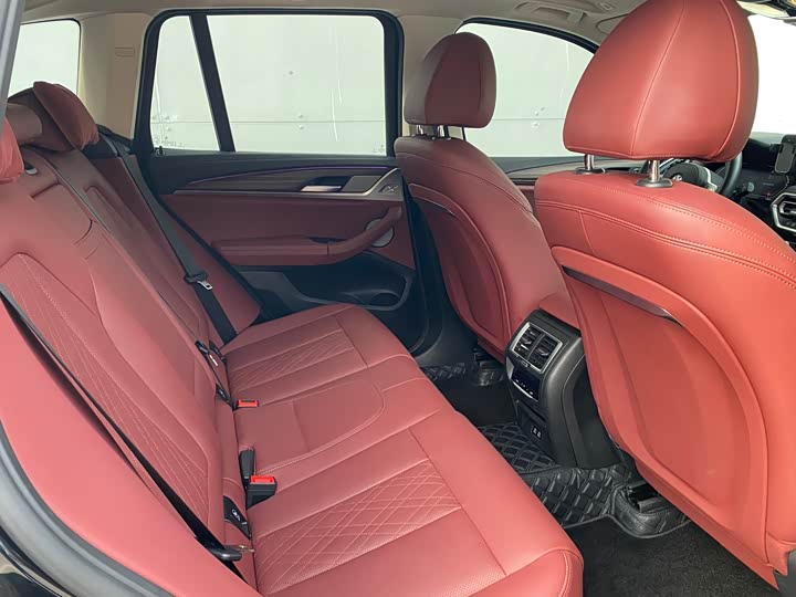 Фото 14 - BMW X3