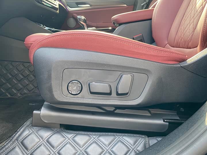 Фото 17 - BMW X3