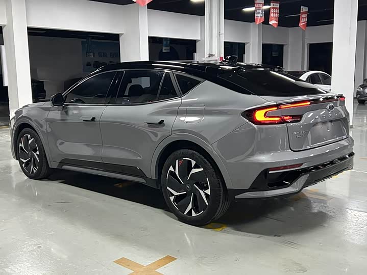 Фото 16 - Ford Mondeo