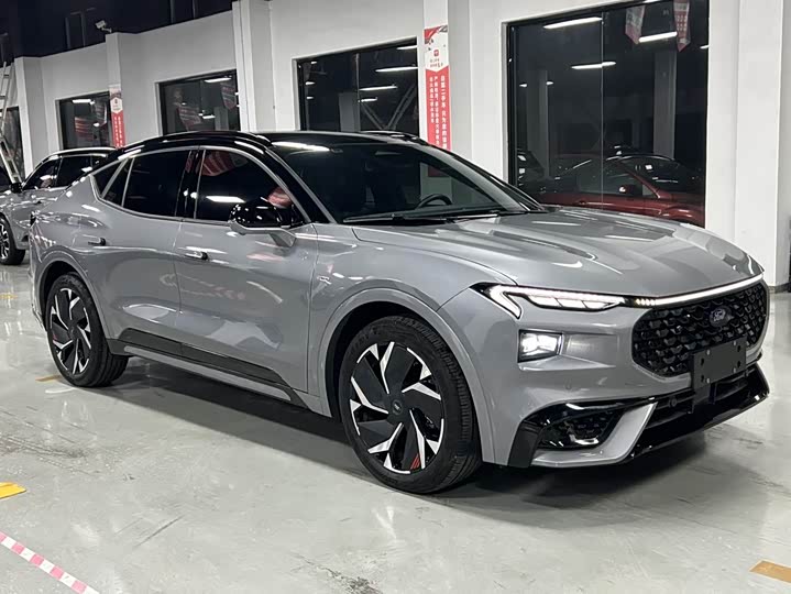 Фото 17 - Ford Mondeo