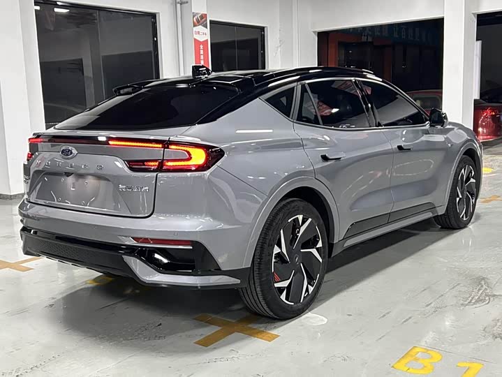 Фото 21 - Ford Mondeo