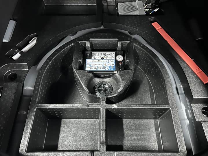 Фото 9 - Ford Mondeo