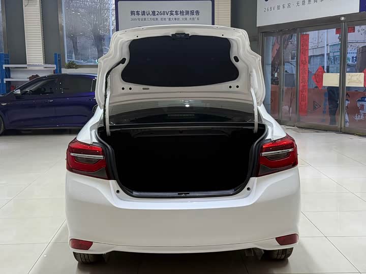 Фото 22 - Toyota Vios