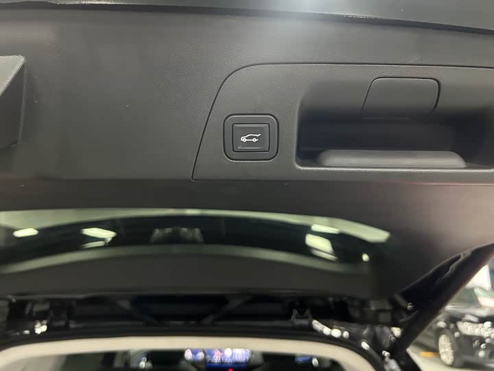 Фото 11 - Buick Envision Plus