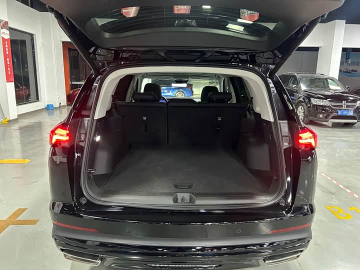 Фото 12 - Buick Envision Plus