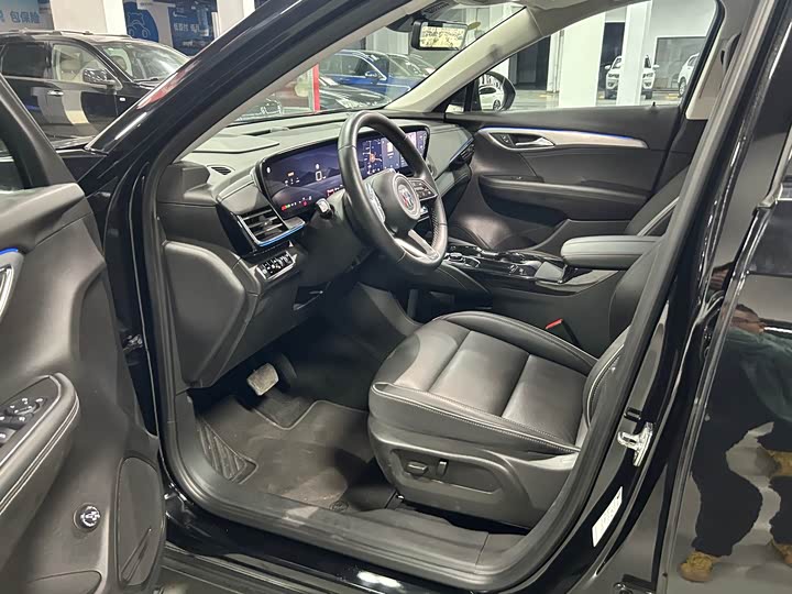 Фото 3 - Buick Envision Plus