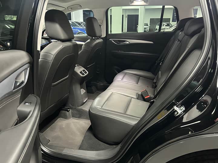 Фото 4 - Buick Envision Plus