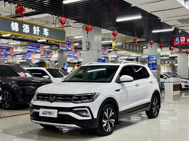 Фото 1 - Volkswagen T-Cross