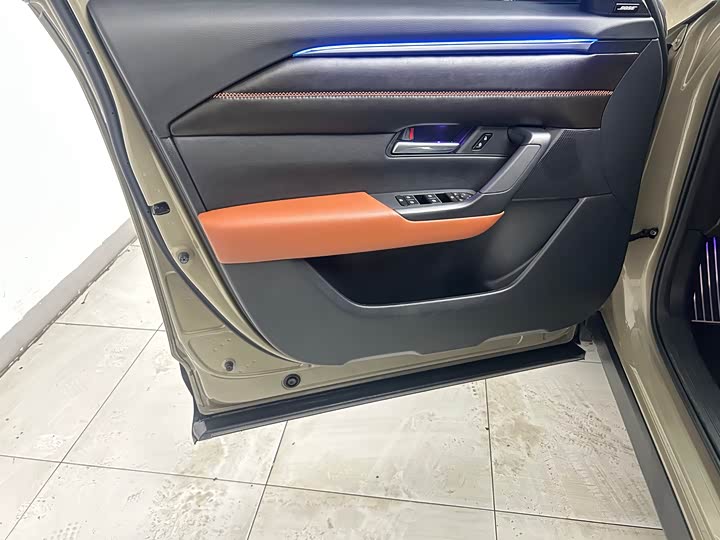 Фото 11 - Mazda CX-50