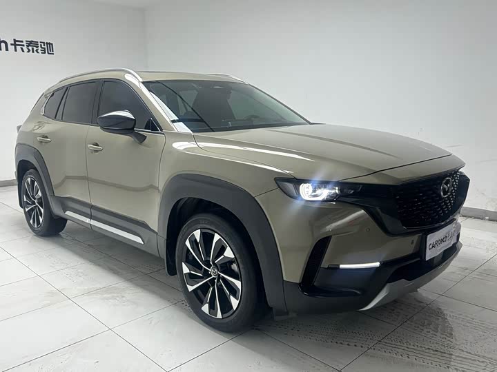 Фото 15 - Mazda CX-50