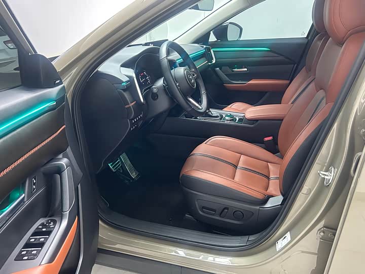 Фото 3 - Mazda CX-50