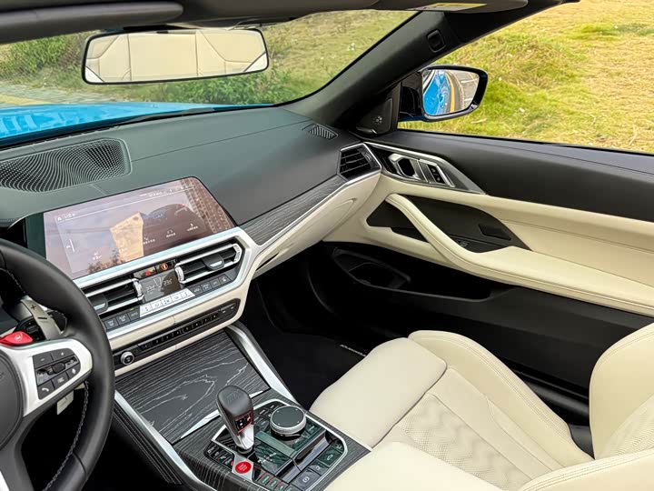 Фото 18 - BMW M4