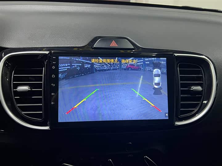 Фото 15 - Kia Pegas