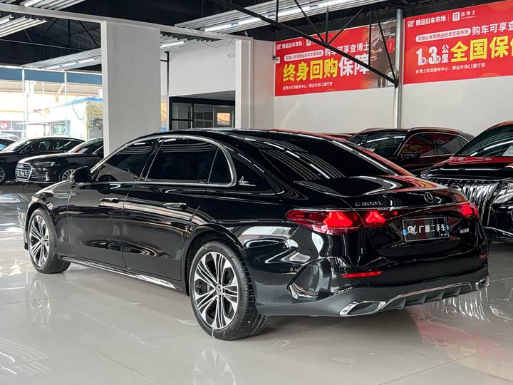 Фото 6 - Mercedes-Benz E-Class