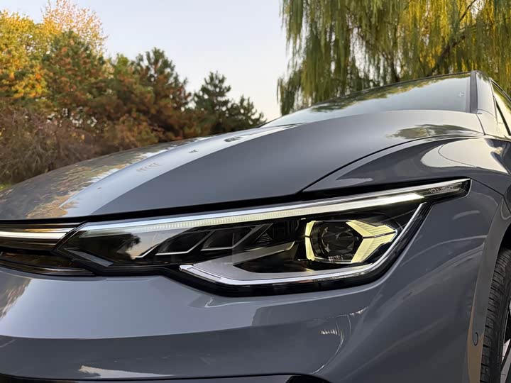 Фото 18 - Volkswagen Golf