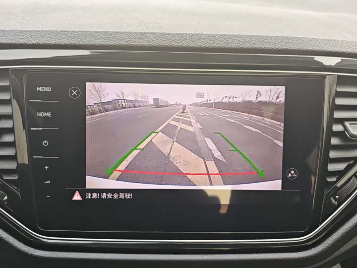 Фото 16 - Volkswagen T-Roc