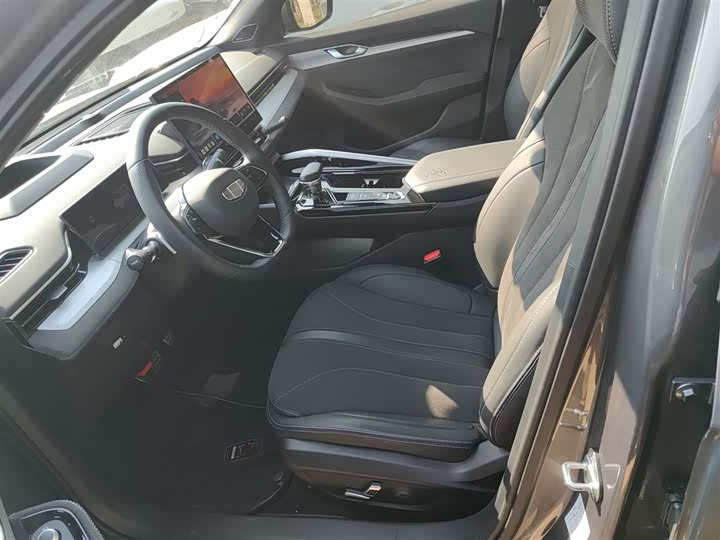 Фото 15 - Geely Preface