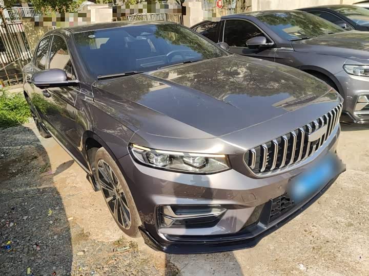 Фото 4 - Geely Preface