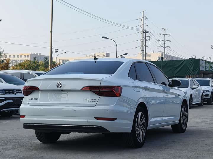 Фото 9 - Volkswagen Sagitar L