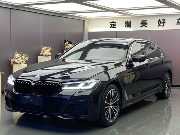 Фото 1 - BMW 5 Series