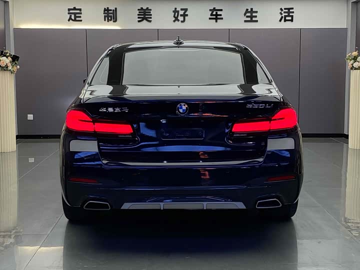 Фото 11 - BMW 5 Series