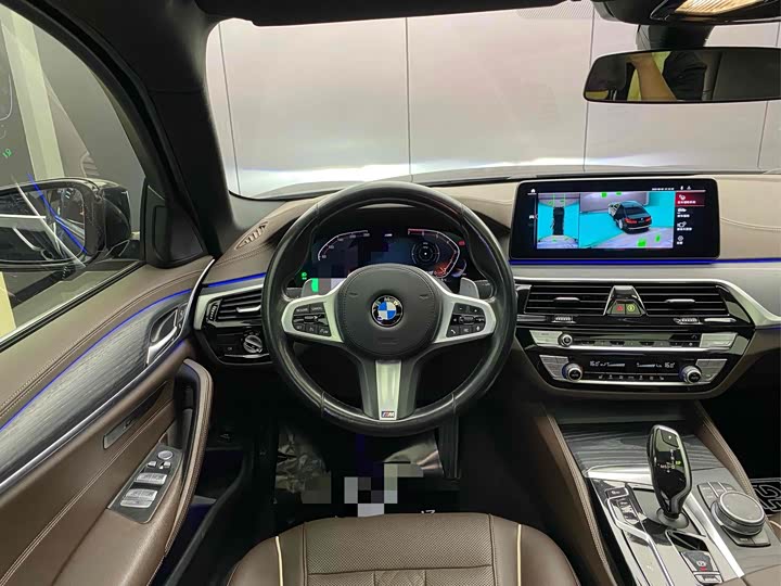 Фото 6 - BMW 5 Series