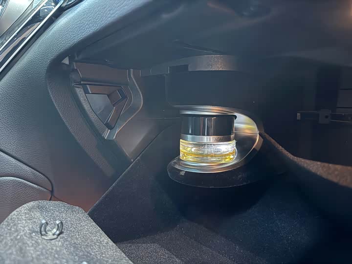 Фото 15 - Mercedes-Benz GLC-Class AMG