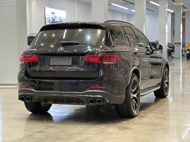 Фото 4 - Mercedes-Benz GLC-Class AMG