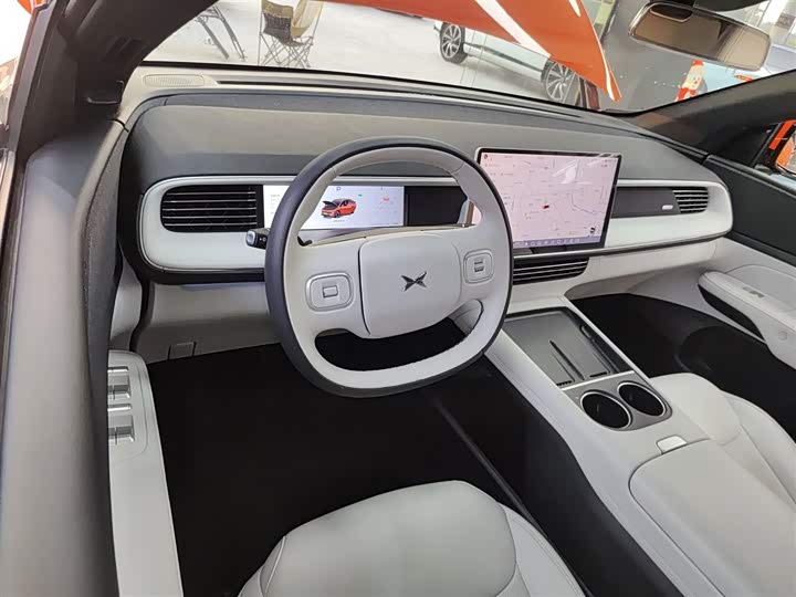 Фото 10 - XPeng G6