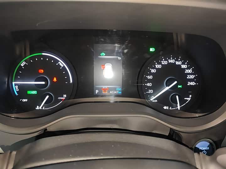 Фото 12 - Toyota Granvia