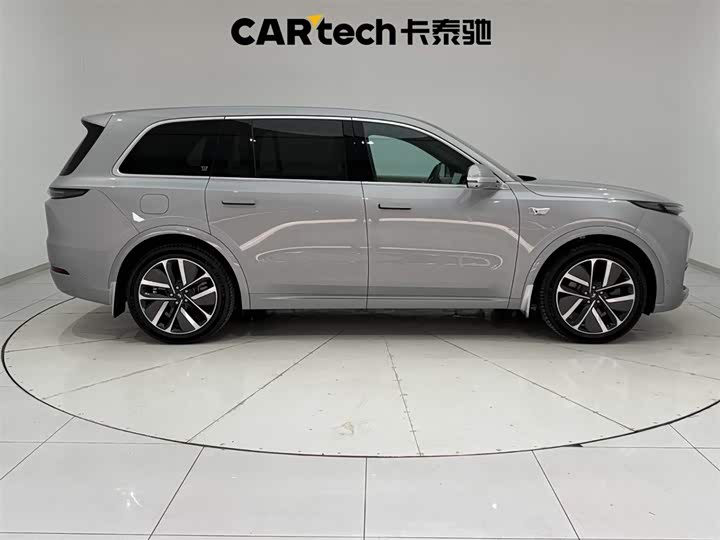 Фото 12 - LiXiang L9