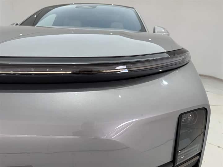 Фото 2 - LiXiang L9