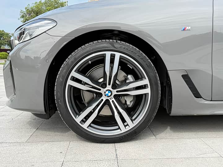 Фото 10 - BMW 6 Series GT