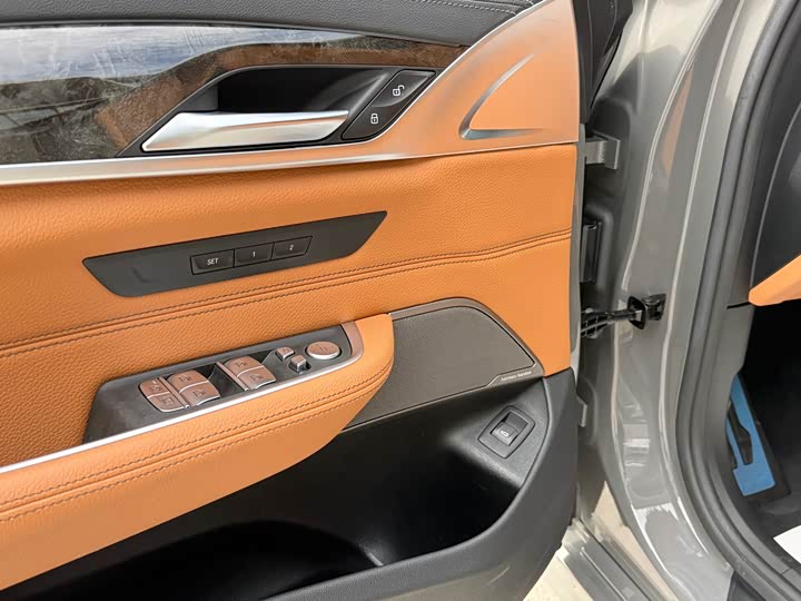 Фото 12 - BMW 6 Series GT